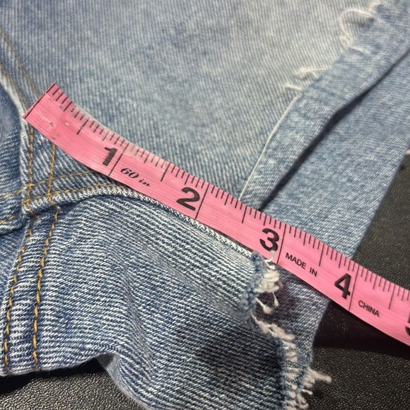 Hammer Jeans High Rise,distressed,5 pocket,belt loop,button fly,frayed cuff,jean - Picture 9 of 11